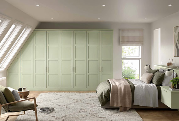 Image of a Plain Shaker Lanark Bedroom in Matt Meadow Green