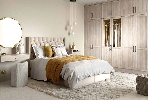 5-Piece Harlem Bedroom Urban Oak Image