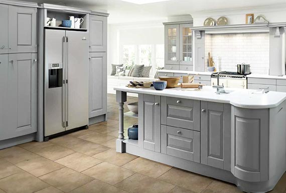 Image of Painted Solid Hampton Kitchen in Light Grey