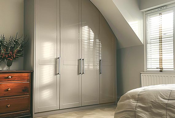 Image of 4-door Cashmere built-in angled wardrobe